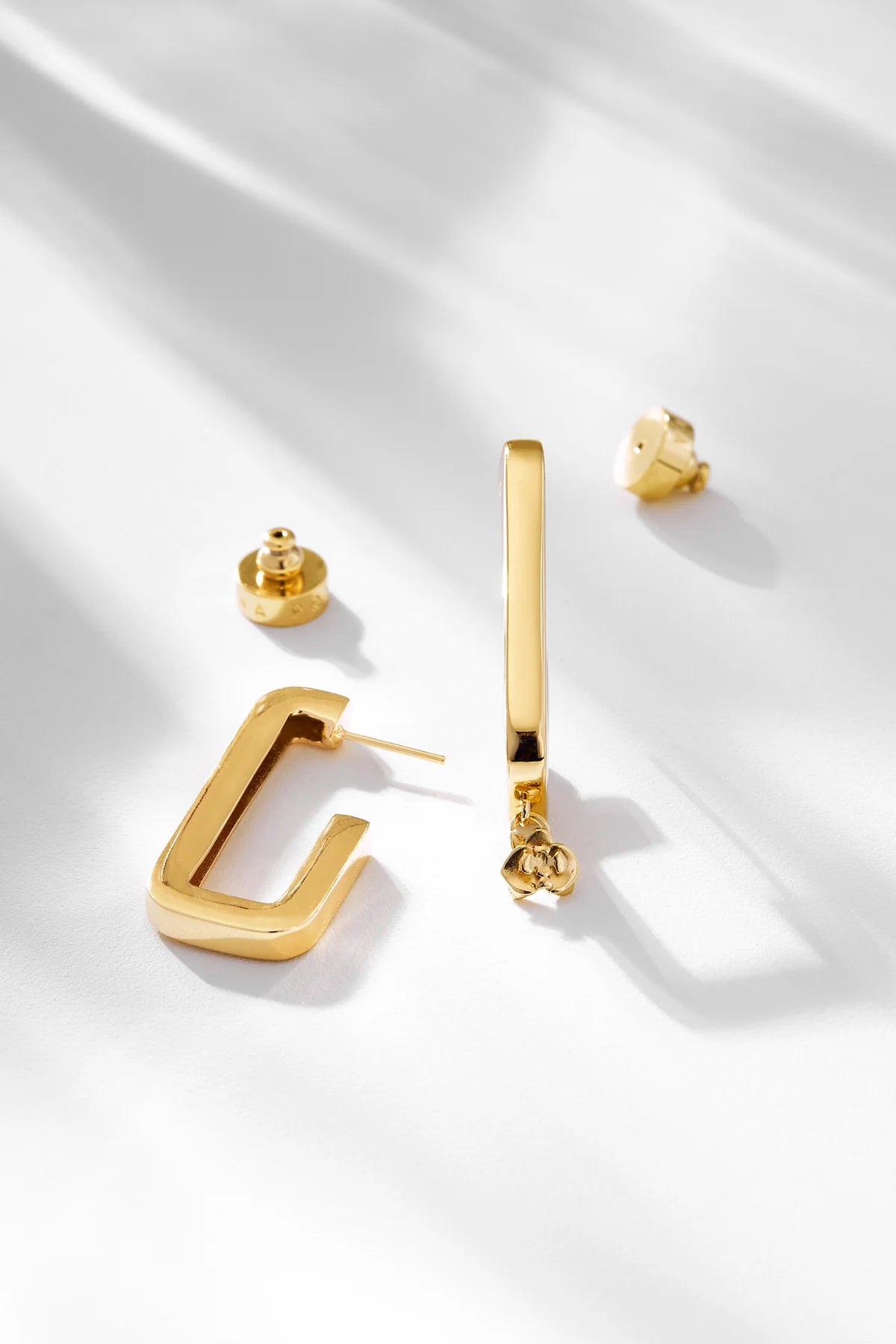 Traço Hoop Earring