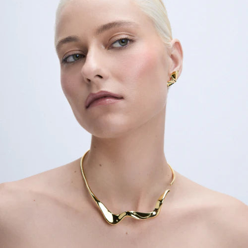 Emilia Choker